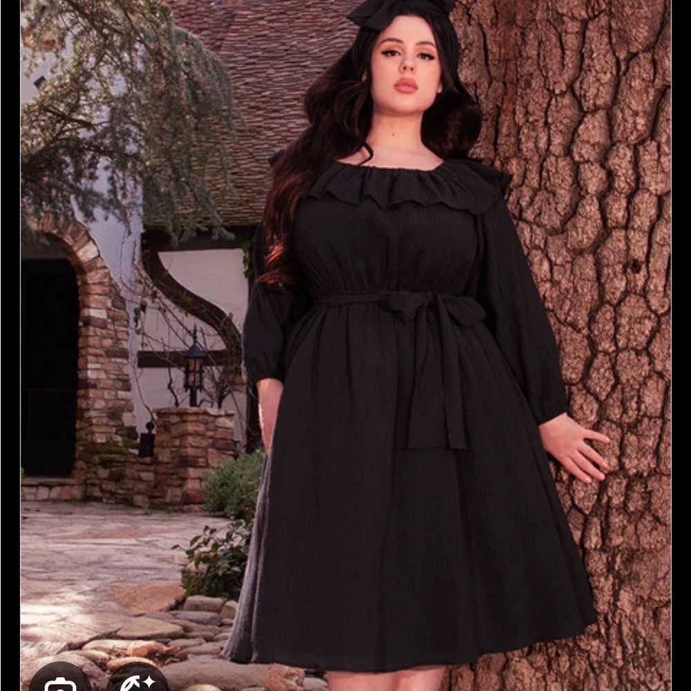 LFEN la femme en noir Divination dress, sold out online Size M